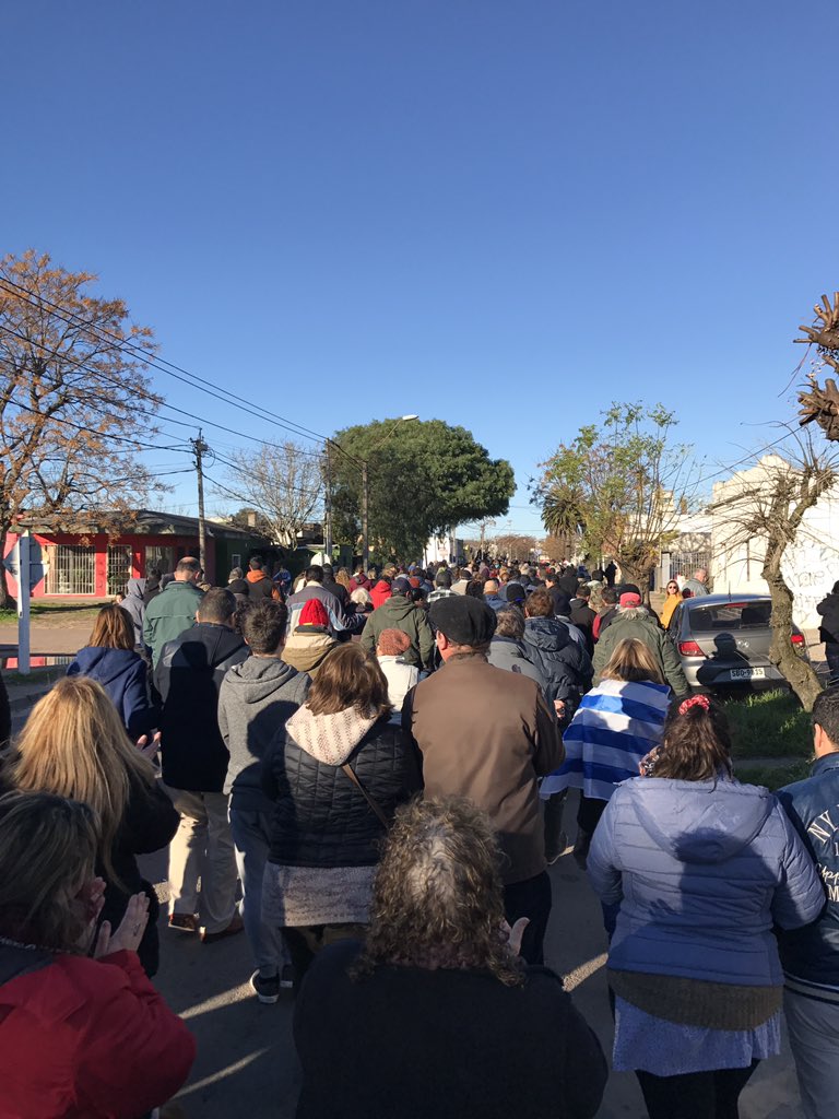 ANiffouri's tweet photo. Participamos hoy en multitudinaria marcha por seguridad en Las Piedras !!! https://t.co/hNHZyuGw3M