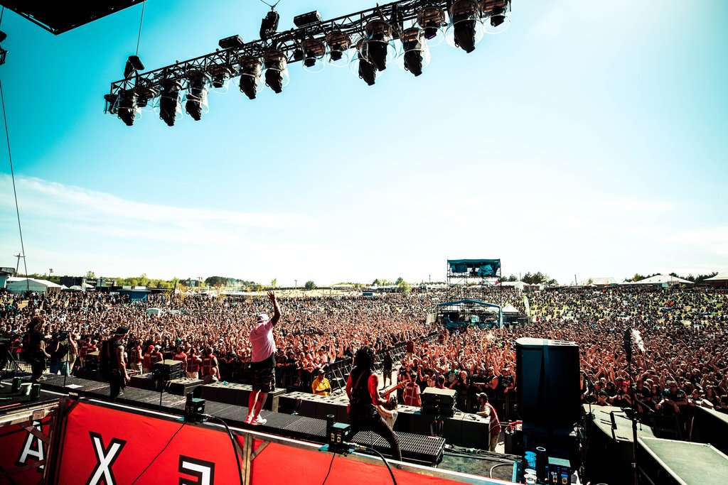 Wishin we were here today ☀  #NorthernInvasion 

📷 @Stvthrasher