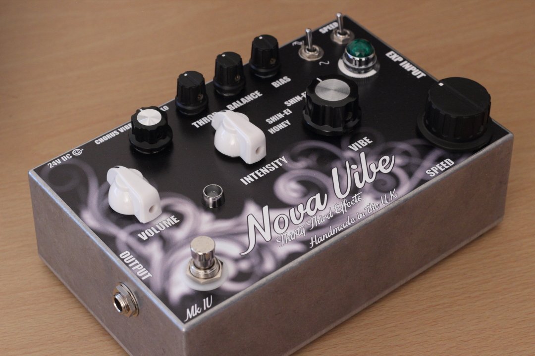 thirtythirdfx's tweet photo. New Nova Vibe Mk 4! Because why not. The new Nova Vibe Mk 4 has all the options of the original Mk 1 with a simplified layout. https://t.co/DZMz5BYFk5