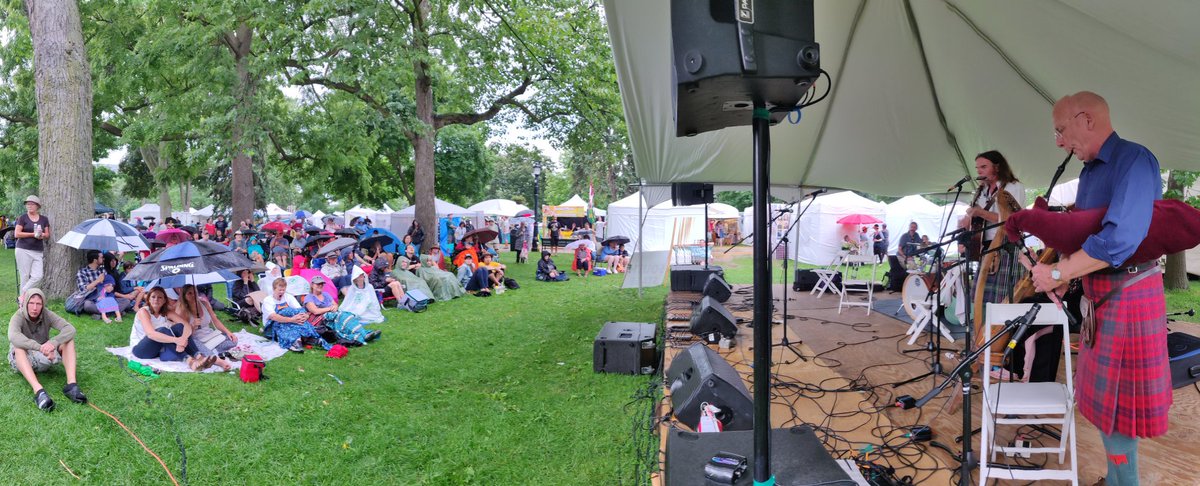 HomeCountyFest's tweet photo. Folk on South Stage. #Homecounty45 https://t.co/PZPZRa1oxK