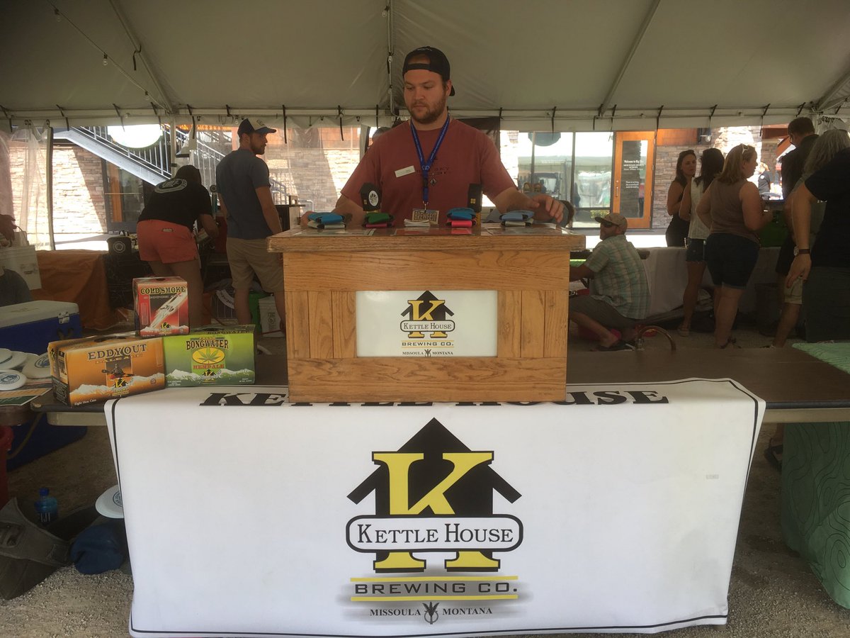 Air is 70F and beer is 32F.