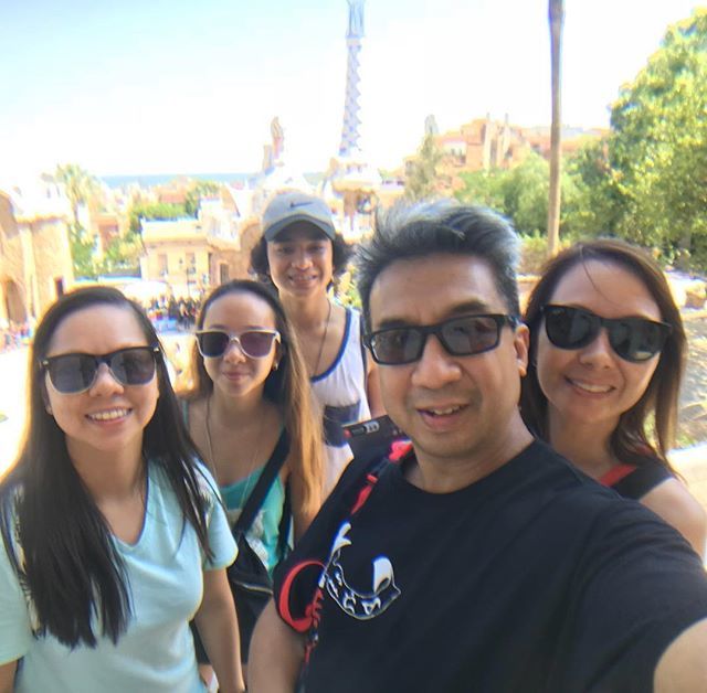 DadWithAPen's tweet image. 5 days and 5 nights is 1 less than it should be. But off to discover other countries tomorrow!
The adventure has just begun.
Good bye to our #BarcelonaVacation. Hello to our #MediterraneanCruise.