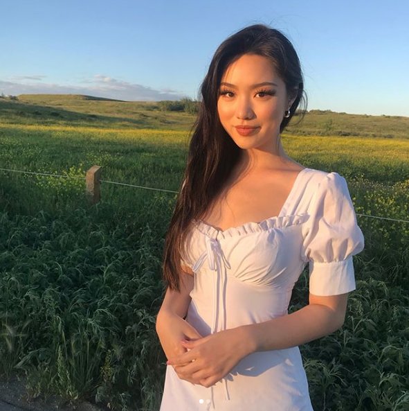bbyambi's tweet photo. ☁️ In love with open fields and blue skies ☁️

https://t.co/XOY14mIcS0 https://t.co/ThglCeRnuN