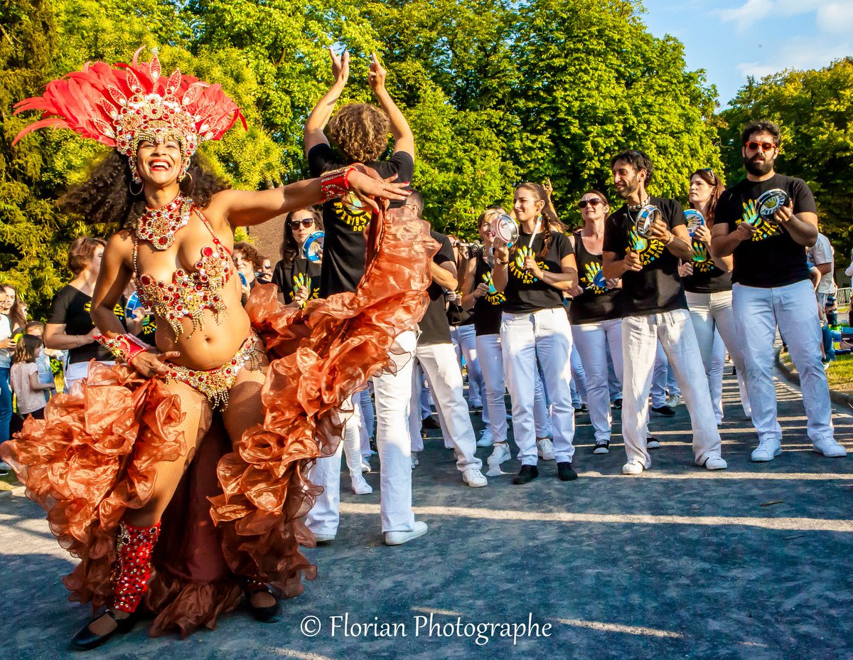 Flo_Photographe's tweet image. Concert Pique-Nique les Flâneries Musicales de Reims 2018 #Reims #flaneriesmusicales #parcdechampagne @Ritmistas2Pily @reimstourisme  #Concertpiquenique #france #europe #monde #photos #picture