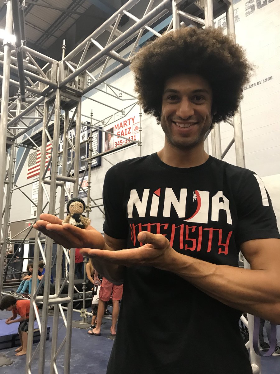 LoveFromBaby's tweet photo. #TinyCas and I got to see some real ninjas this weekend!! And we met a Giant!! #LoveFromBaby #NinjaNation https://t.co/jlqrp5B5sc