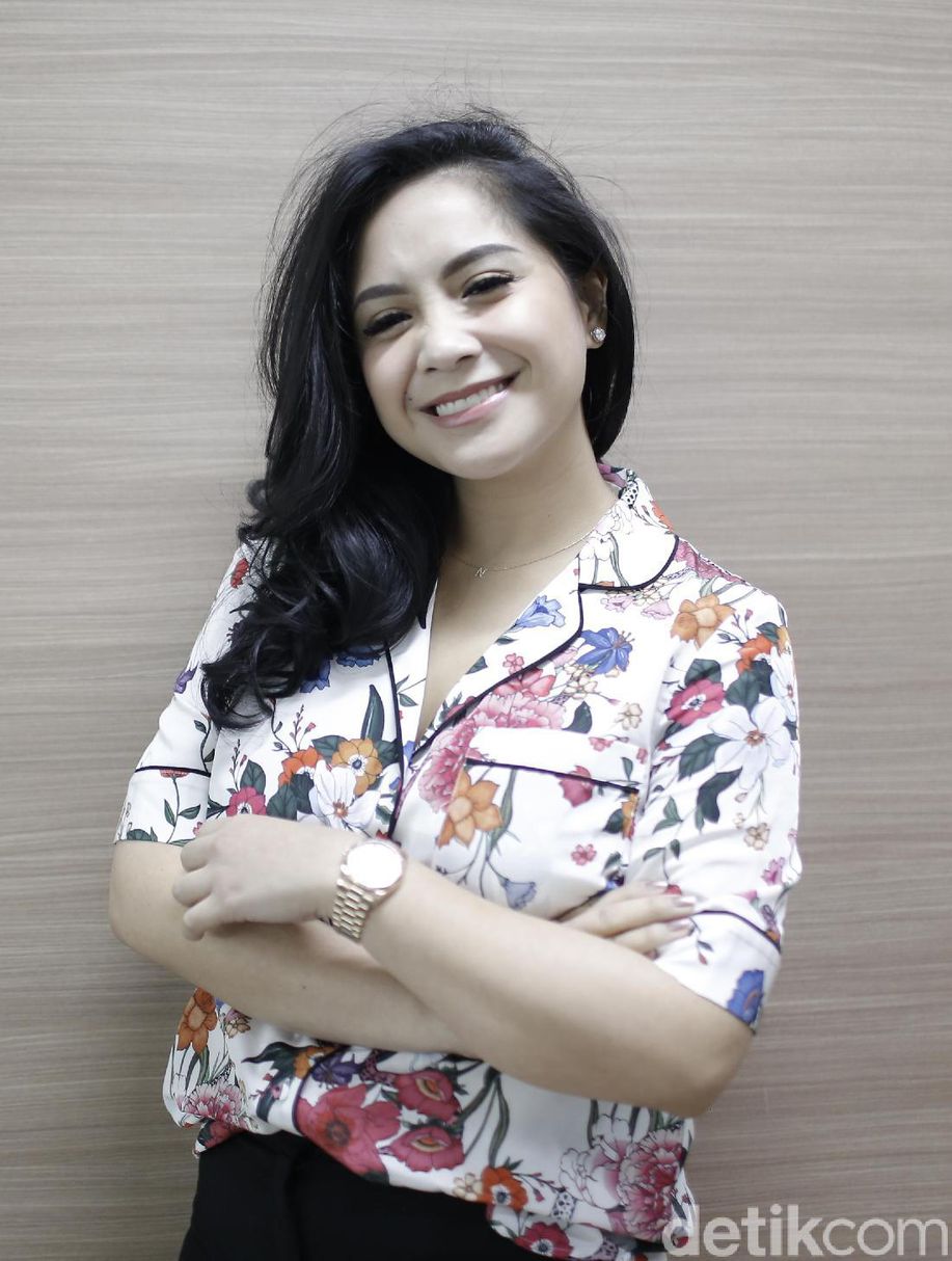 detikcom on X: Potong Rambut Ala Korea, Nagita Slavina Dibilang Mirip Song  Hye Gyo t.co8ph7mN6mjX via @wolipop t.co3WiTpq1Jsc  X