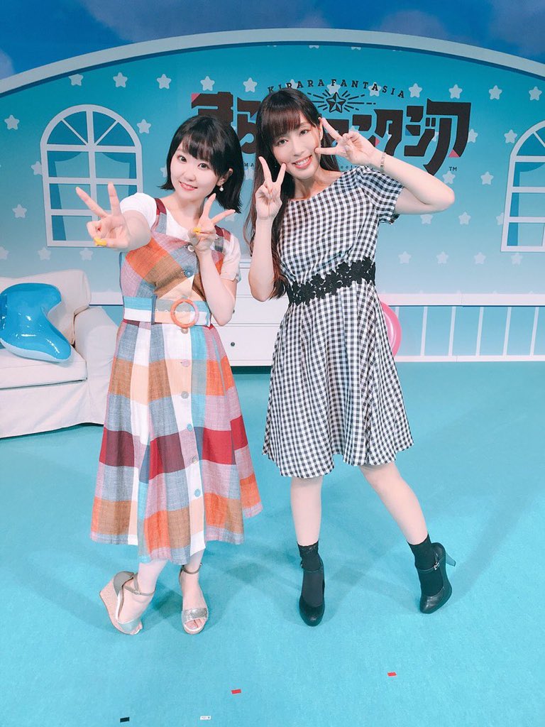 声優さんと服 No Twitter 東山 奈央 Redyazel カラフルチェックワンピース オレンジ T Co Oapzqgyyhp