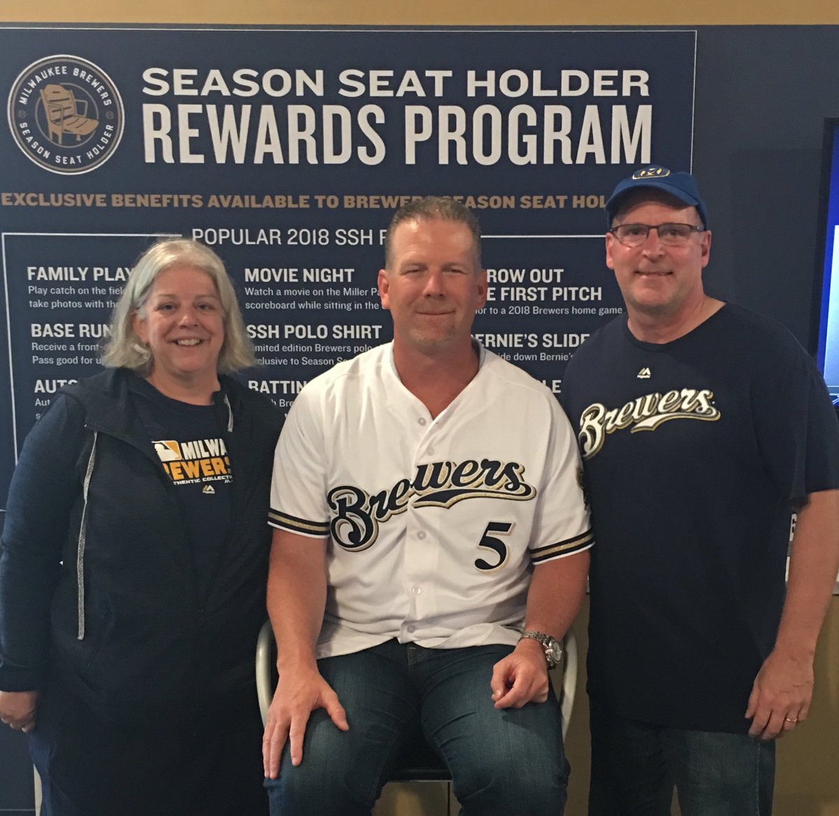 KristiJShepard's tweet photo. It is your birthday 🎂 #GeoffJenkins but we get the gift! ⁦⁦ 💙⁦@Brewers⁩ #ThisIsMyCrew https://t.co/6DCHRhFNMc