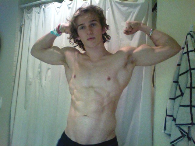Flo ar Twitter: biceps are quite big! - can you guess? # Biceps #ripped #gym #bodybuilding #fitness #muskeln #boys #teenager #athlete https://t.co/1DZl9fkNLi" / Twitter