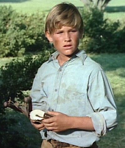 terraeri18's tweet photo. @Amorpheus001 @JamesGunn Walt Disney's last written words simply read "Kurt Russell" Kurt was 15 at the time. https://t.co/9RjKXXYPDg