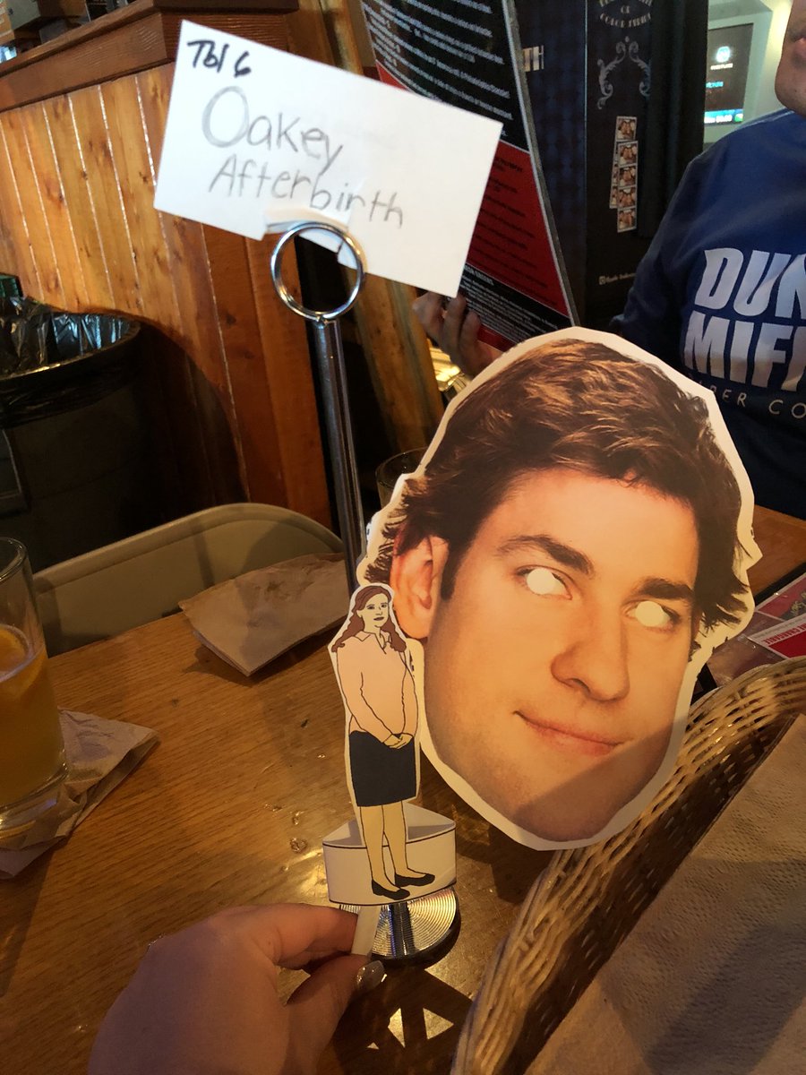 mrsjessk2's tweet photo. Thanks @geekswhodrink for having an @theofficenbc themed trivia in SD the weekend of #SDCC18!! Bigger thanks to @Legitwhit93 #wallabe @treesawww for driving down from OC!! #oakeyafterbirth #pbandj https://t.co/KHCsXO8gZF