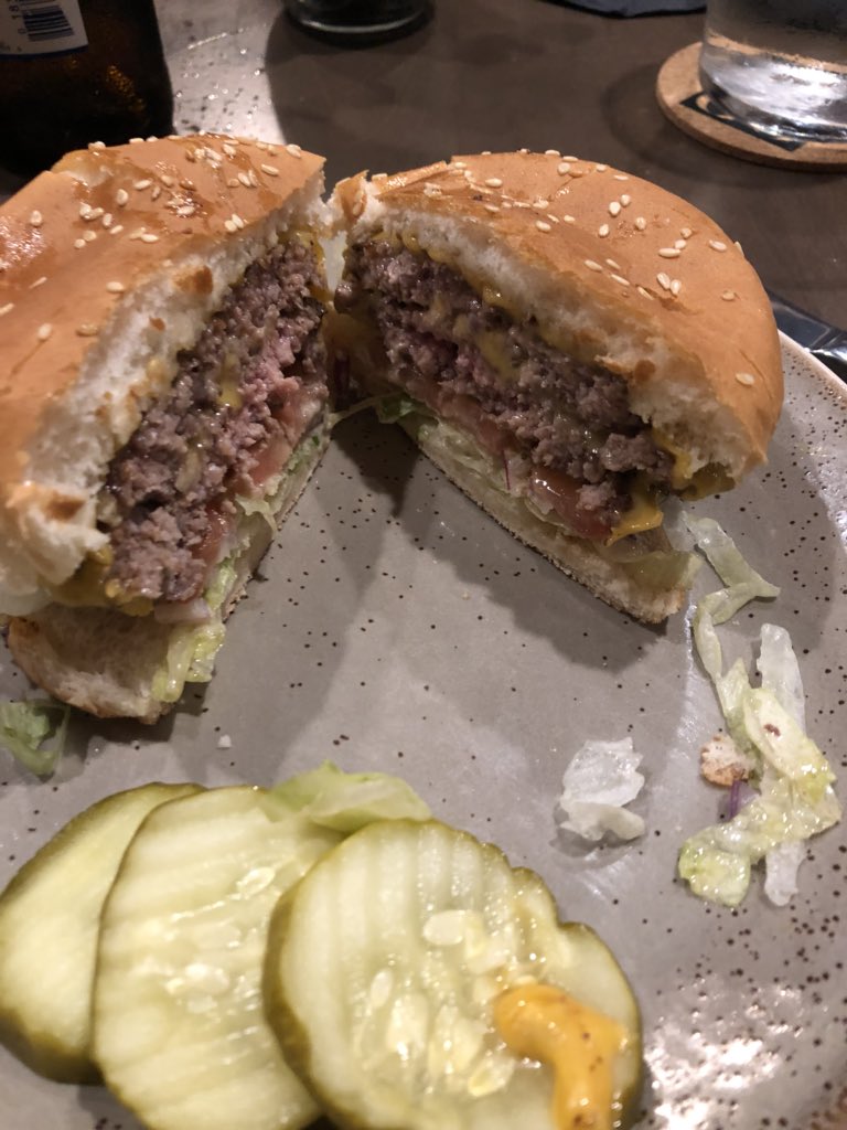 Bogucki24's tweet photo. @CincyBurgerWeek dinner at Kitchen 1883 last night. https://t.co/MQTiQWjwbe