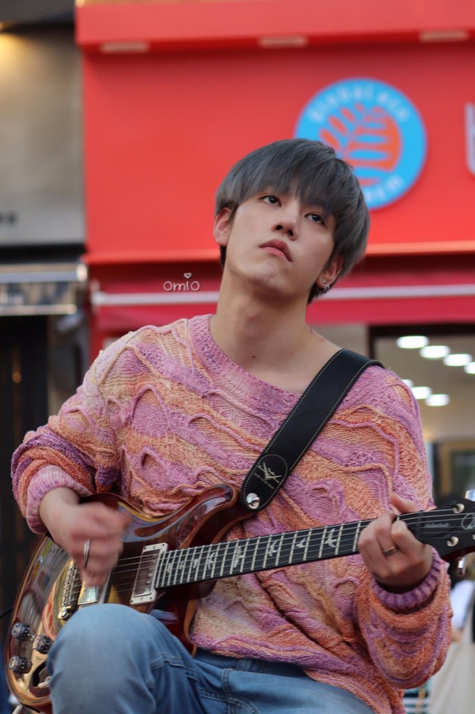 ChaHun_omio's tweet photo. @1228_omio @NFlyingofficial 180714 대구 동성로 버스킹14

@NFlyingofficial
#엔플라잉 #NFlying
#HOW_R_U_TODAY #차훈 #ChaHun #チャフン #고먐미 #하루톡톡 #먐미톡톡 https://t.co/3cQVTRYpUw