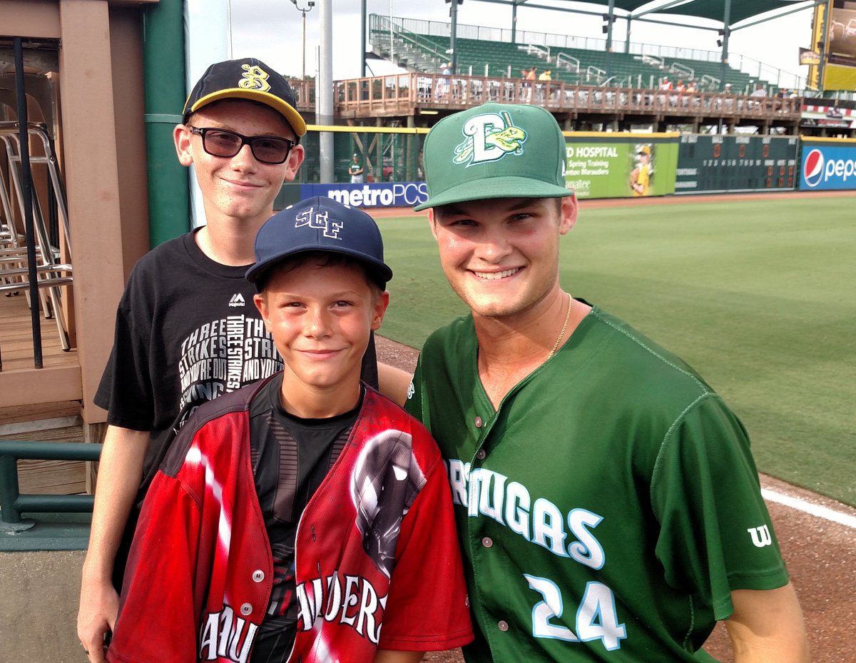 SCF Baseball tweet media