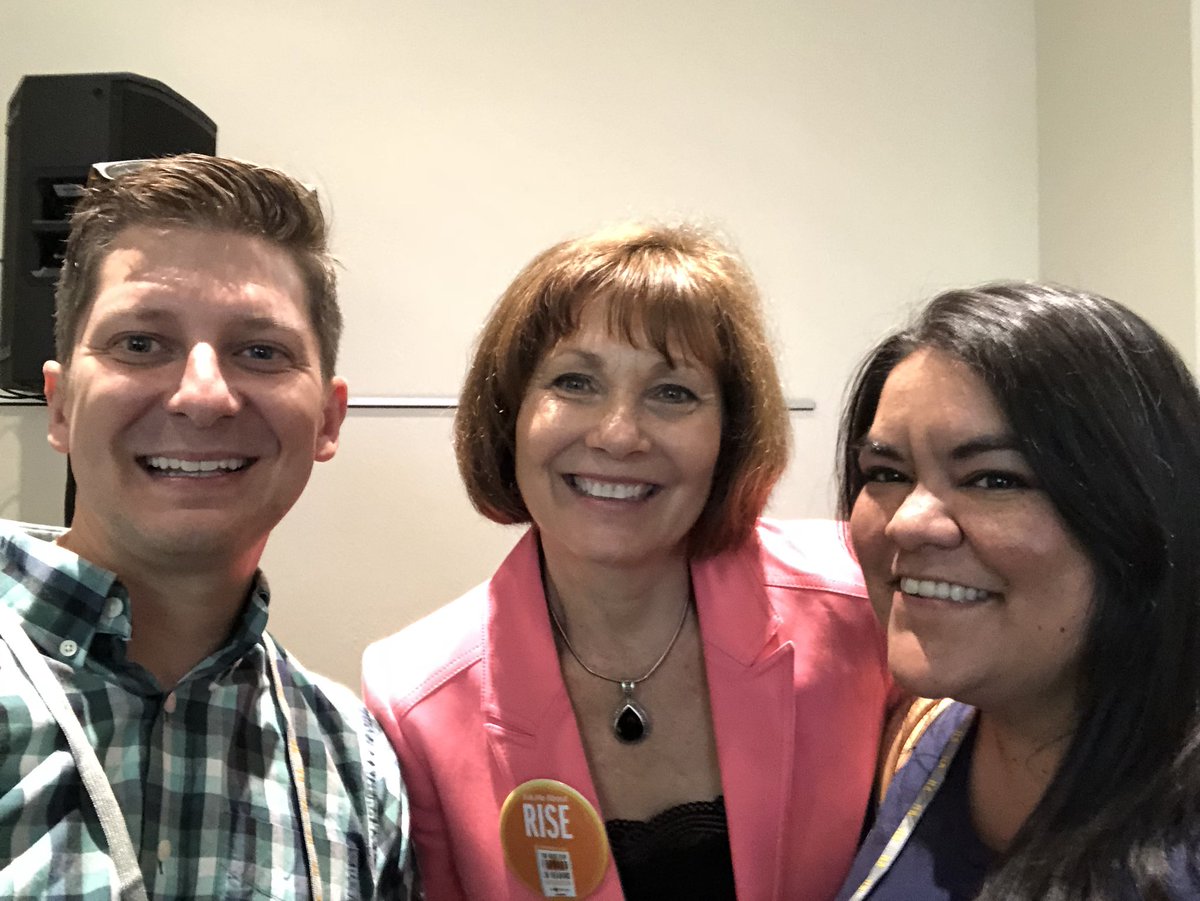 Lfrier01's tweet photo. A dream come true! ❤️❤️  meeting Jan Richardson > meeting Justin Bieber #ILA18 https://t.co/eD7Nfw4o4A