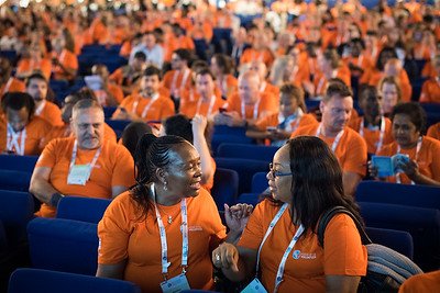 Congo_Center's tweet photo. 2/2 Près de 1500 volontaires sont prêts à travailler pour la réussite de la Conference Internationale sur le Sida. #AIDS2018 #Amsterdam https://t.co/eCJNZR3Om7