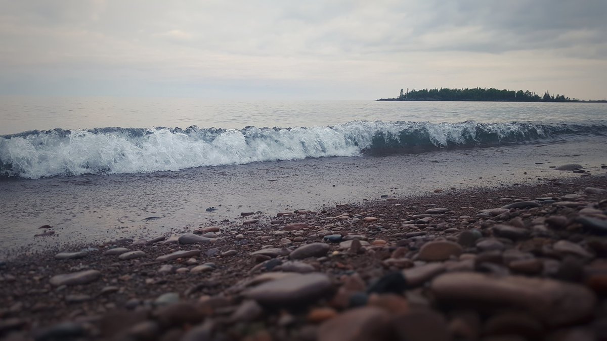 Off for the night. 

#LakeSuperior #NSE_events #GrandMarais #NorthernMN #JobPerks #RideTheWave 

🌊🌊🌊 @LakeSuperior 

When your job takes you to lovely places. ❤