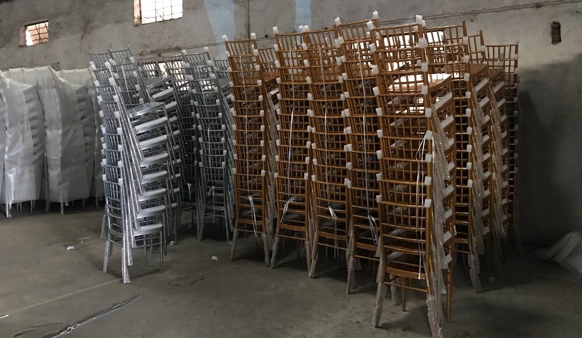 LoreroFactory tweet picture