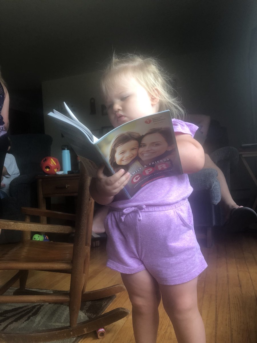 laura_mon2's tweet photo. You have to teach them young #FriendsAndFamilyCPR #cprsaveslives #aha @NateGorm91 @LesMennenga https://t.co/nmSYKF1ft9