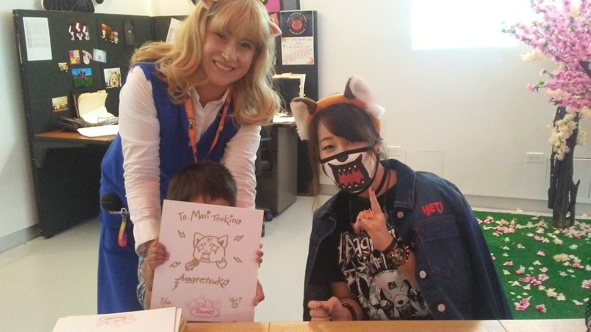 sailormoon1's tweet photo. So awesome to meet Yeti creator of Aggretsuko
#Aggretsuko #totowashletsf #tsukinomari https://t.co/b5ah1ISgKT