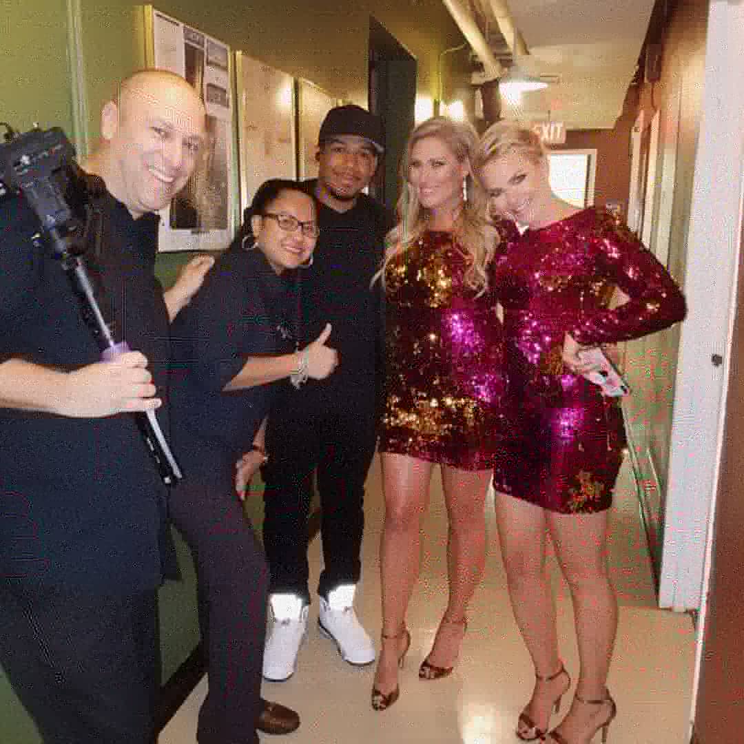 FancyDesignLLC's tweet image. Filming @GUMBY_TheDJ  with @catandnat at @ParkerPlayhouse 

#videoproduction #SouthFlorida #videographer #videography #fancydesignllc #parkerplayhouse #catandnat #djgumby #show