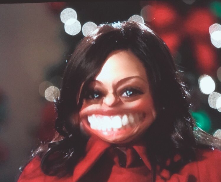 SpookyPandaTown's tweet photo. Watching my favorite @TiaMowry movie: #TheMistletones ❤️🎄🎁 @FreeformTV #ChristmasInJuly https://t.co/n1EWRdf5FU