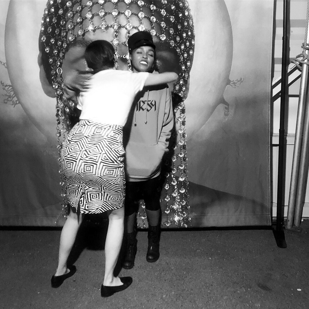 emilypumm's tweet image. I TRULY can’t believe my life right now!!! I’ve been listening to Janelle once a week - if not every day - for the last 8 or so years. She inspires me in every way and it’s such a dream to have met her. More stories tomorrow. @JanelleMonae #dirtycomputertour #thefutureisfemale
