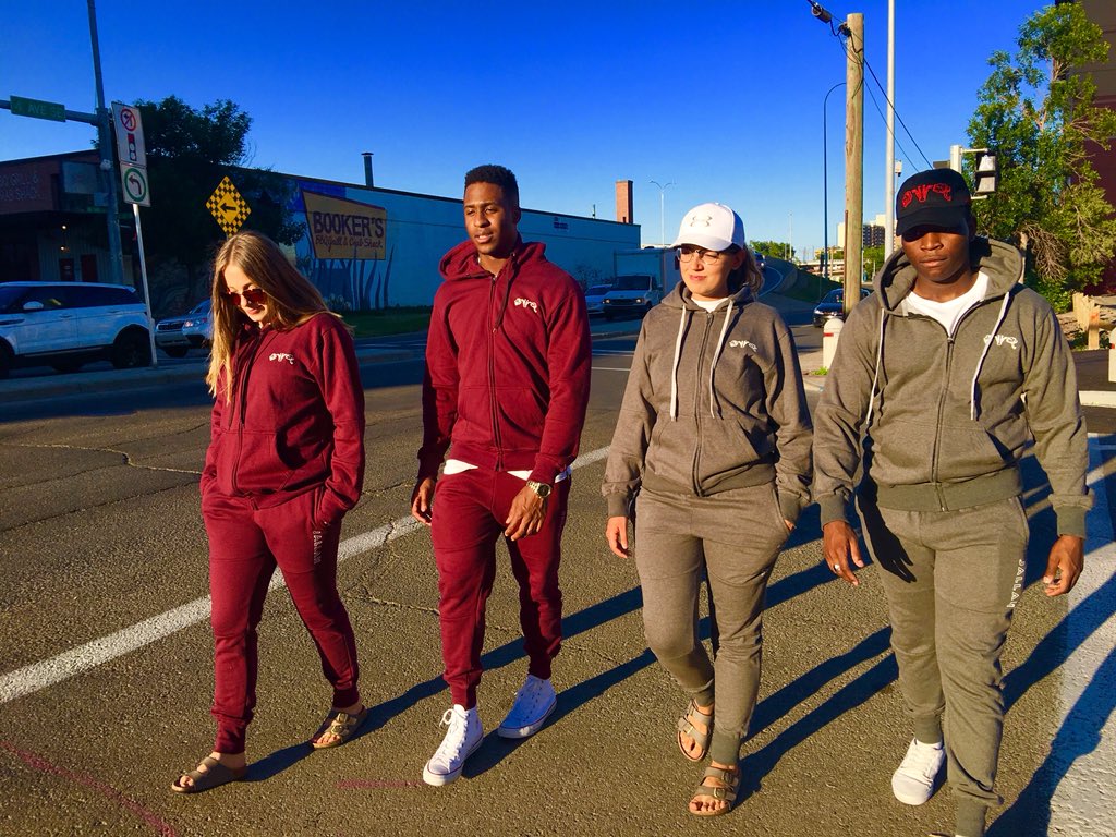 JallahApparel's tweet photo. 🔺NEW ARRIVALS 🔺 introducing our first ever “TrackSuits “ . It is now available online @ https://t.co/mkHyBTZxW3 or click the shopping bag on the photo

CONTEST- Win a pair of any size and colour tracksuit. 
@BLVCK_VISUALS 
You must be FOLLOWING us and RETWEET  
ENDS July 26th https://t.co/lDzMVoXPvk