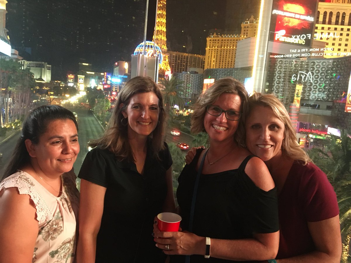BillCarriere's tweet photo. Vegas baby!  God Bless #tomtvlv https://t.co/RDmlJNdzjI