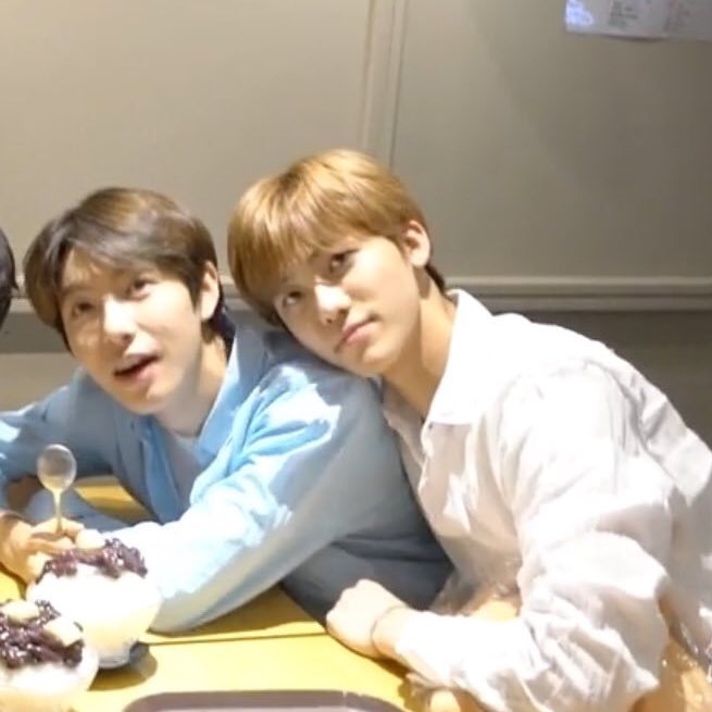 renjun the fox tweet media