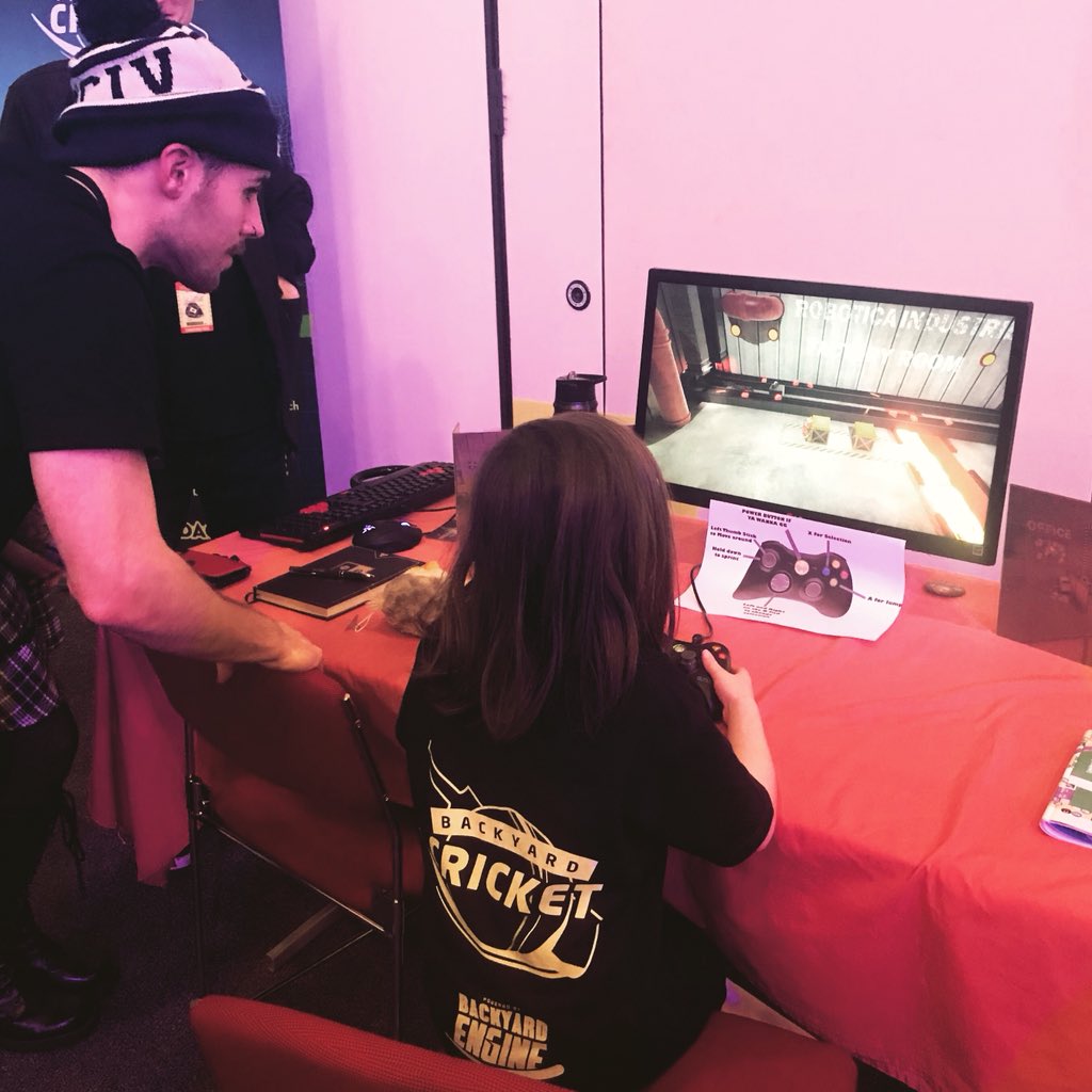 Backyard Cricket tweet media