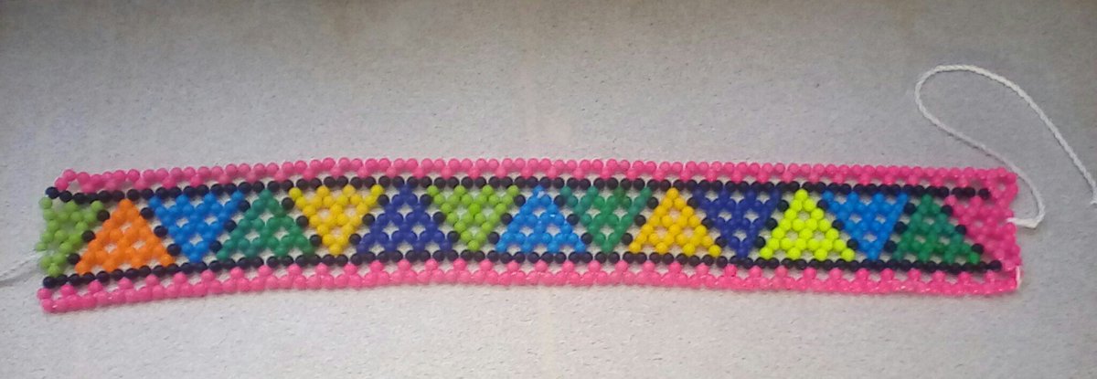 lashandu's tweet photo. My mom is selling beads..DM me for orders..you can show me your own design to be done https://t.co/oD8PAadnFr