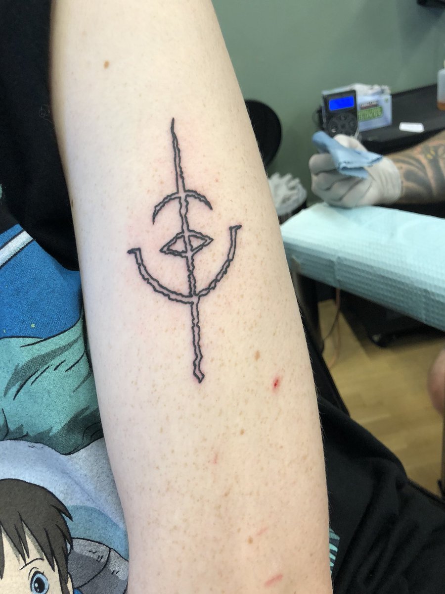 Just got some of my favourite Caryll Runes tattooed : r/bloodborne