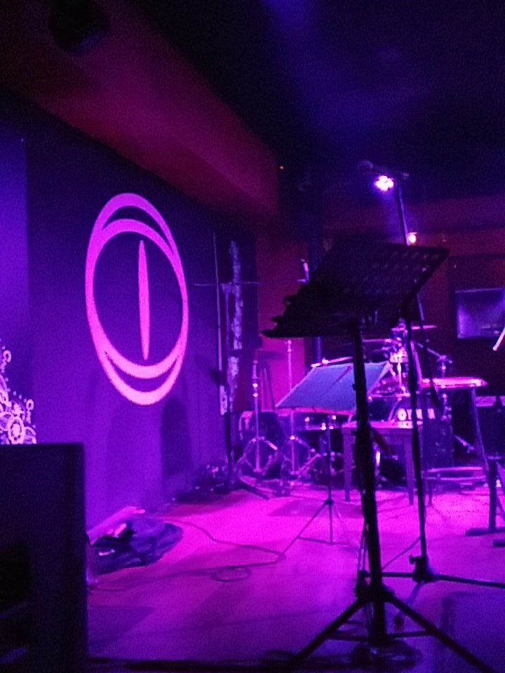 SENTI2PROD's tweet photo. El escenario listo para disfrutar del concierto con #DavidTorrens en @Foro_Culebra https://t.co/2hrTk8wJSA