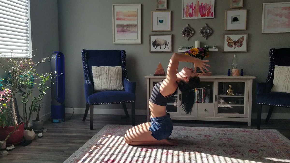 Amanda_Marshay's tweet photo. - “...I can feel my ignorance, which is the underlying code of my suffering...”

#yoga #yogi #utah #utahyoga #namaste https://t.co/qdE329AQfI