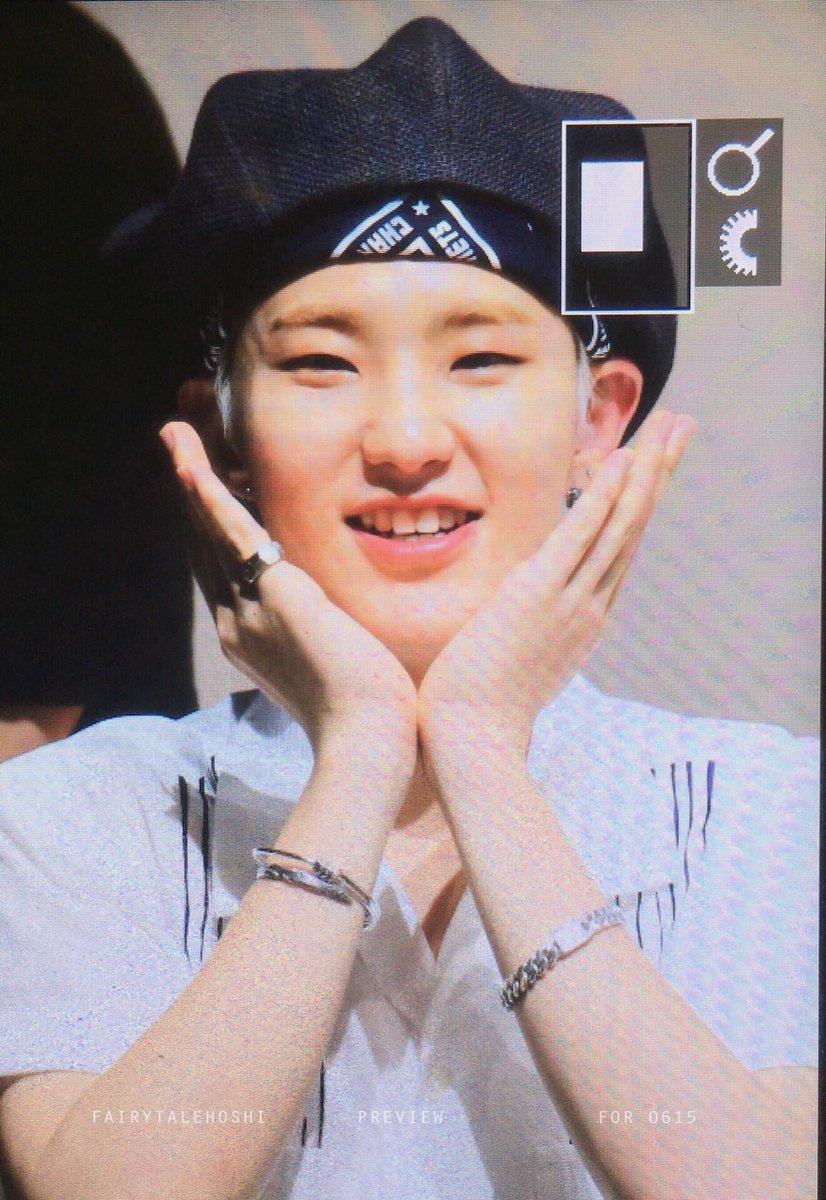 FairytaleHoshi's tweet photo. 0722 preview 
 #HOSHI #호시 #SEVENTEEN #세븐틴
💟💟💟 https://t.co/EPKIeEhGmD