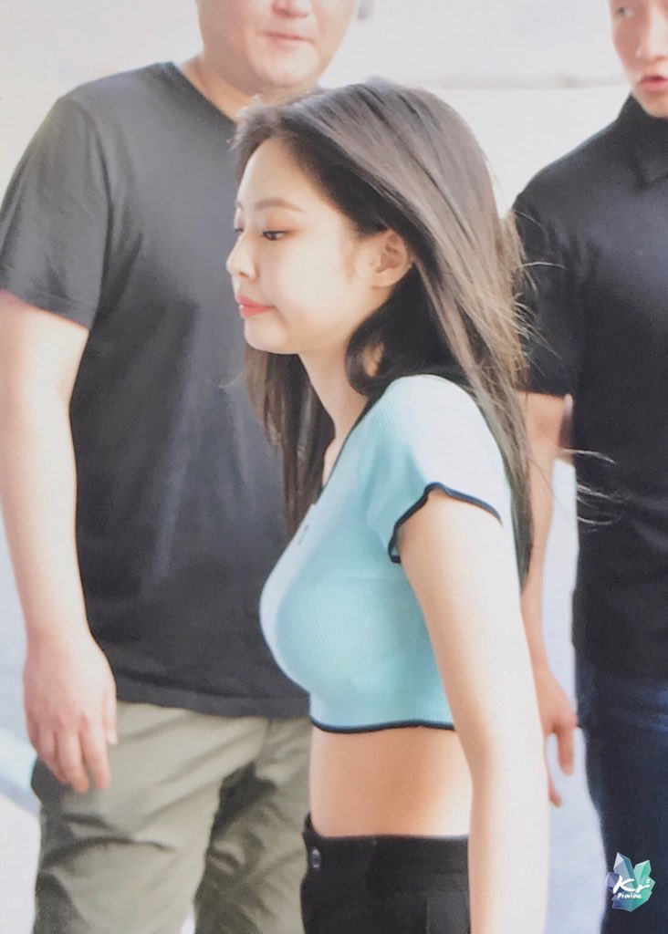 JENSUS on X: ugh jennie really made that 1990's turquoise vintage chanel  ribbed crop top look new and trendy huh  / X