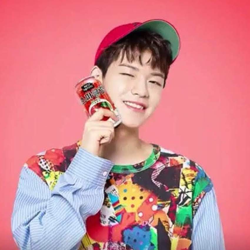 DKpoplayouts's tweet photo. #delamakpoplayouts #StrayKids #felix #chan #seungmin Kpop Layout Stray Kids Matching 6 icons red pantone Chan Felix Seungmin
© and rt if saved or used^^ [1/2] https://t.co/N5RtKyXLzI