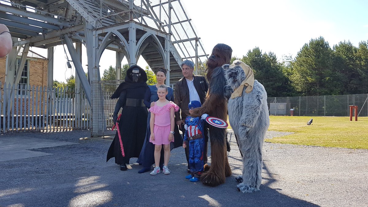 Woodhorn's tweet photo. Goodies and baddies enjoying the sunshine together with visitors @Woodhorn #InvasionIX today! #starswars #cosplay #familyfun https://t.co/l4hMahfNMl