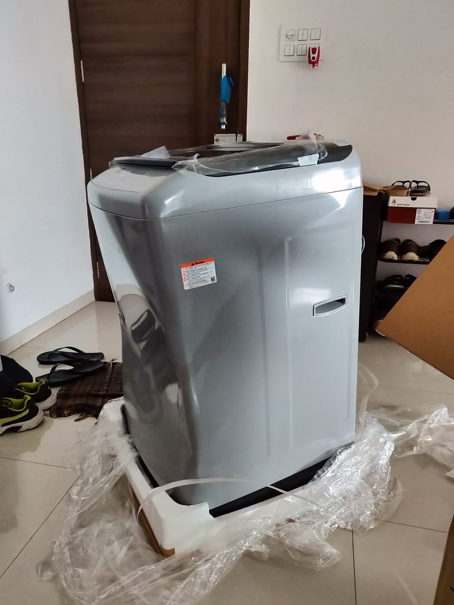 palash329's tweet photo. Thanks @amazonIN, @Samsung for sending me such a wonderful washing machine

Thanks for strengthening my trust in online shopping.

@harshsingrodia https://t.co/iDvEVDbzuw