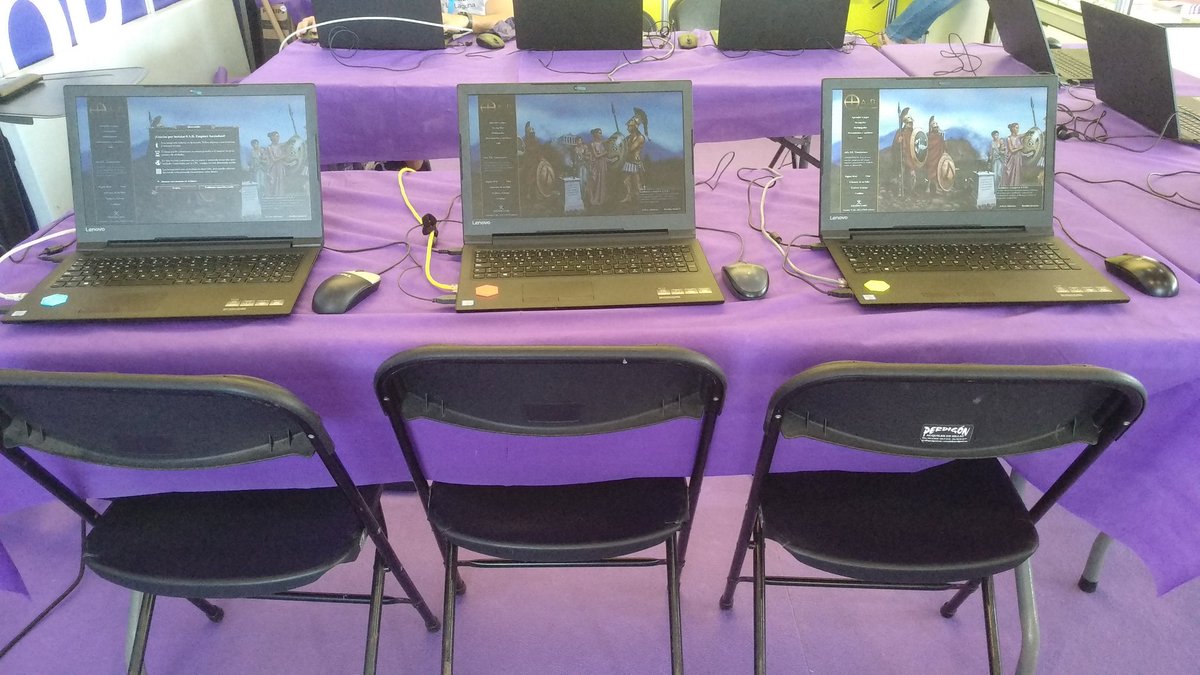 podcastlinux's tweet photo. También puedes jugar con GNU/Linux en la @TLPTenerife.
Pásate por el stand de @ULLenTLP y disfruta de juegos libres.
#TLP2018 #TLP18 #ULLenTLP https://t.co/iybuPaEAnt