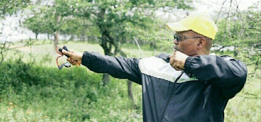 AdvoBarryRoux's tweet photo. Jacob Zuma hired lawyers that cost between R160 000 to R290 000 a day &amp; it’s us taxpayers who will pay. https://t.co/umebllLZRx