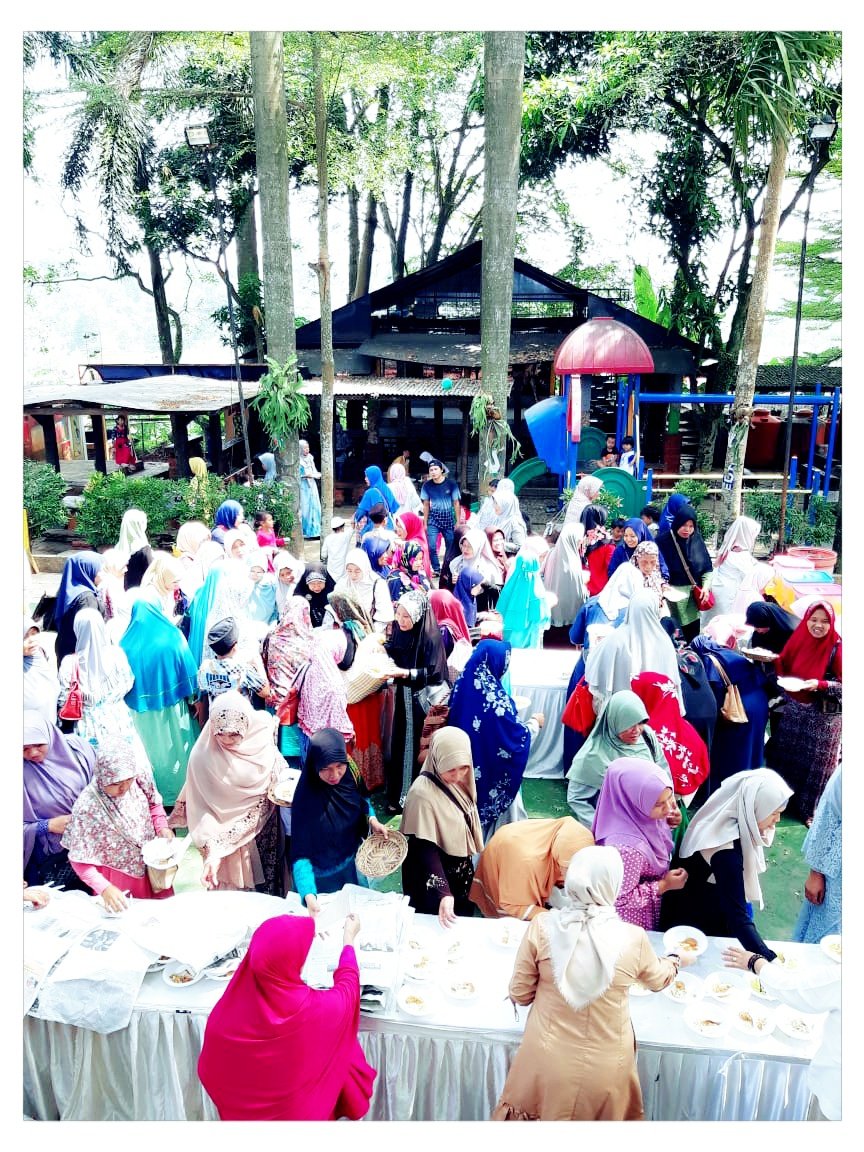 Terima kasih yang sudah datang ke kandank jurank doank pagi ini. Dalam acara "HALAL BI HALAL &amp; PENGKAJIAN 3 BULANAN" semoga kita tetap selalu menjalin tali silaturahmi... Sampai bertemu lg di pengkajian berikut nya. 🙏🙏