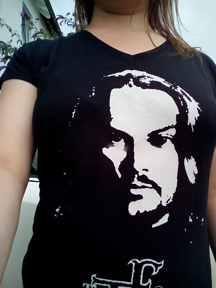 Ruebsche's tweet photo. She's wearing her @TimFoustMusic shirt? Must be that day of the month again π #WeAreDoingItAgain #UlmHereWeCome https://t.co/wn59TJ1Oq2