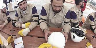 HilalFarraj's tweet photo. قامت اسرآئيل بنقل 800 من عملاء #الخوذـالبيضاء white helmets عبر حدودها الى #الاردن  والخوذ البيضاء عناصر تابعه للمخابرات البريطانية ولهم دور في فبركة اتهام #سوريا بالكيماوي وكانوا يقتلون الاطفال لغرض الدعاية الاعلامية وعملوا بتجارة الاعضاء عبر اسرائيل و #تركيا https://t.co/oLgaioKbxZ
