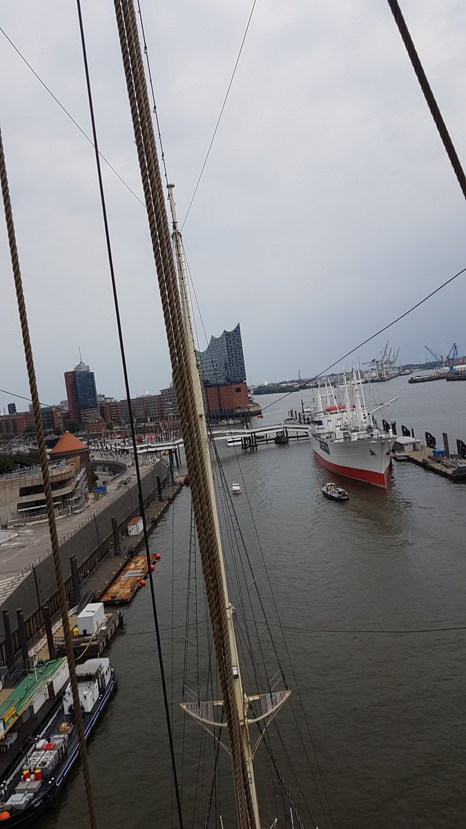 Tobias_Gudat's tweet photo. View from the #rickmer #rickmers Hamburg https://t.co/i1Lu8oAR4C