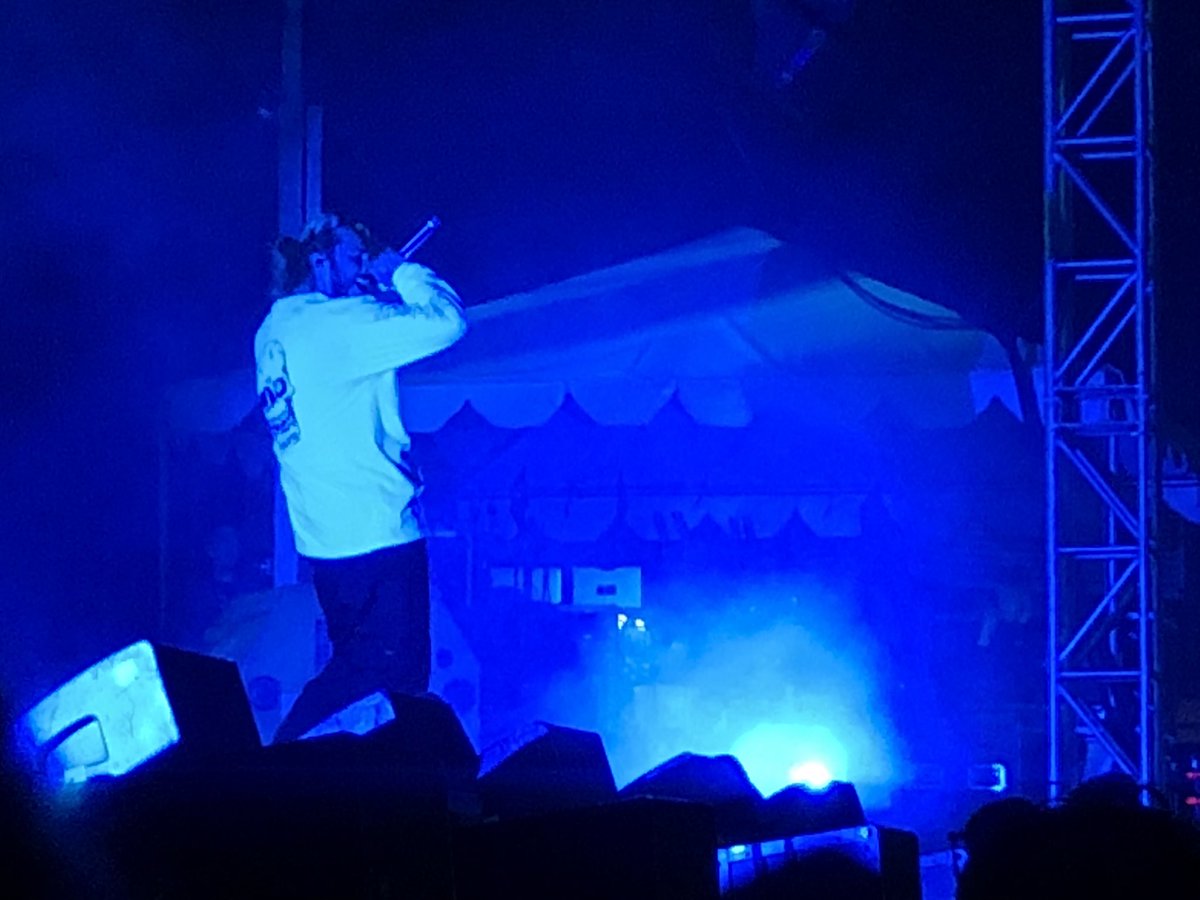 PostyPress's tweet photo. Some of the pictures I took from the June 19th show #beerbongs2018live #PostMalone #rockstartour https://t.co/vQHlSmtJYY