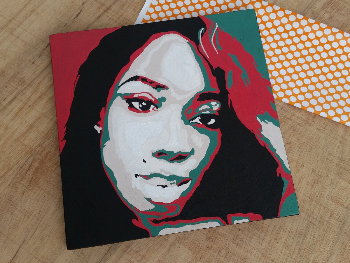 zickgyamfi's tweet photo. Any difference between Art and Love?...well I think they are the same๐๐ป.#loveyours #popart #red #green #black #painting #portrait #artlover #stencilportrait https://t.co/FRFRguwDaH