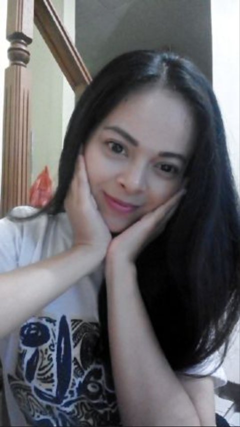 Nomor SYANTIK BLOOM TENTU DILANTIK,,,