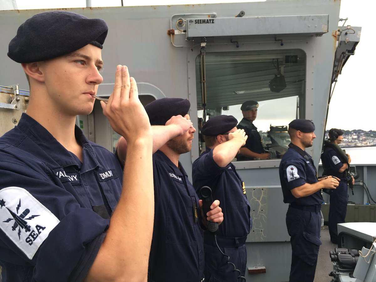 HMS Diamond tweet media